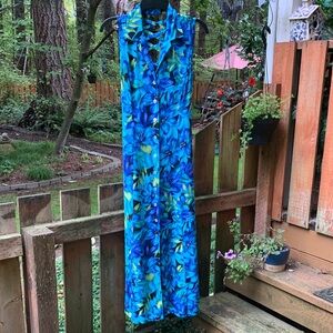 Scarlett Vibrant Tropical print maxi Dress